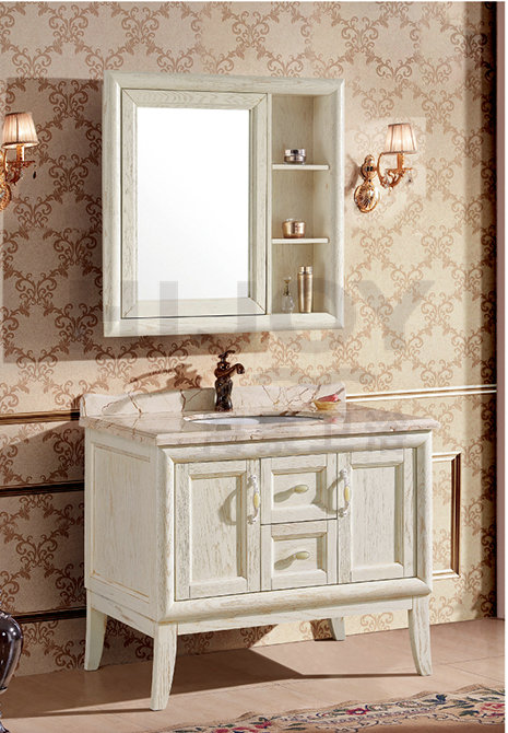 Floor type bathroom cabinet